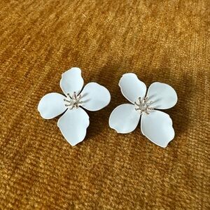 Flower Earrings.
